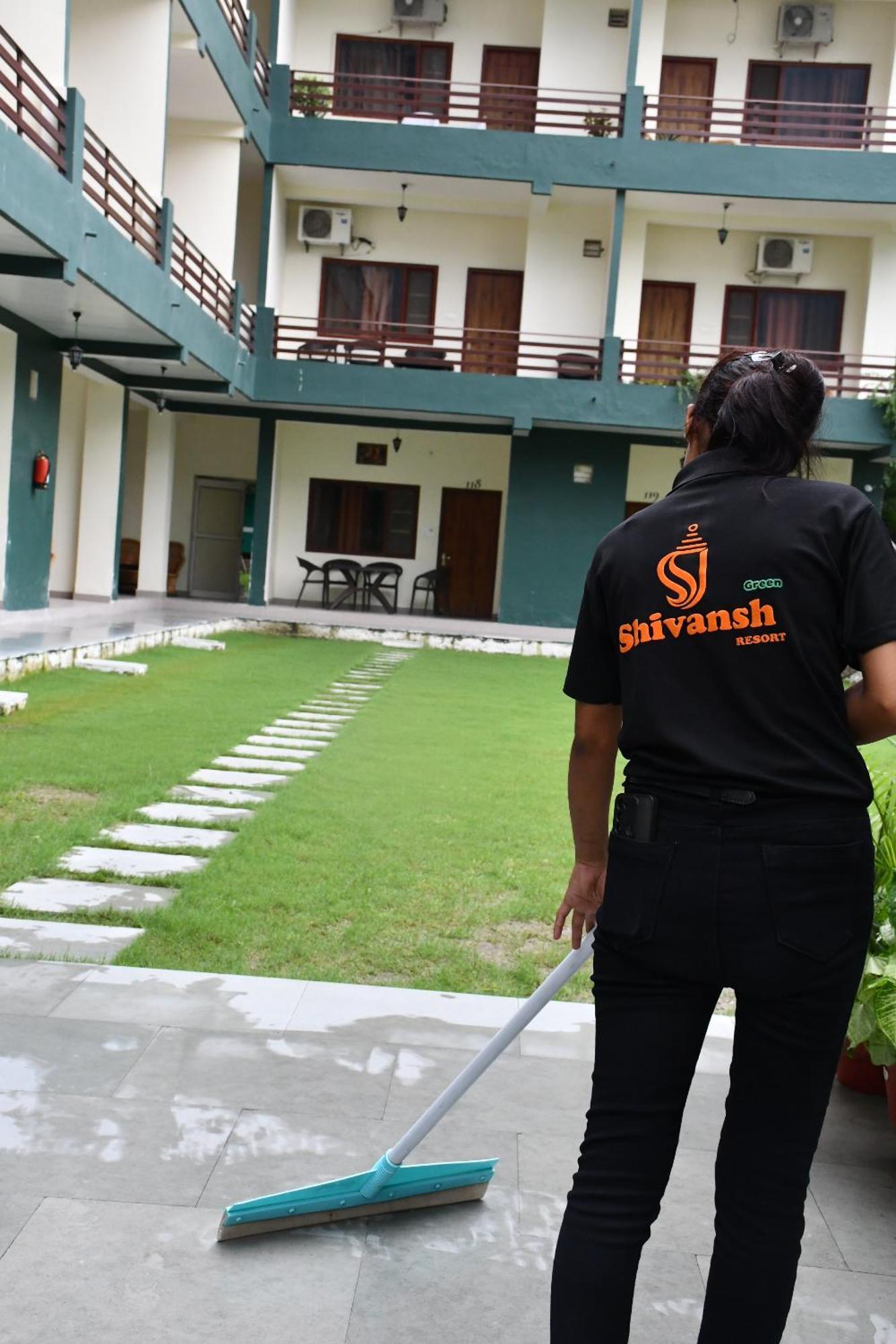 Shivansh Inn Resort Rishikesh Exterior photo